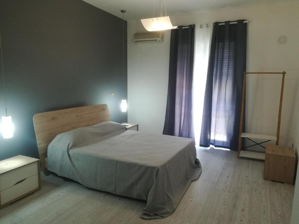 Home Mazzei Piazza Bilotti Cosenza Bagian luar foto