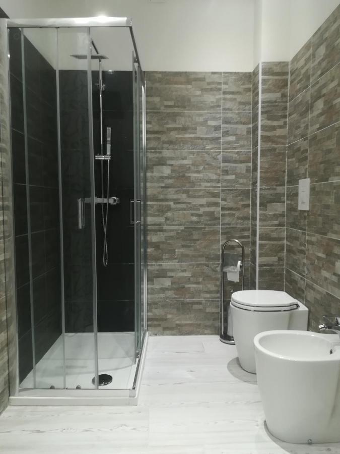 Home Mazzei Piazza Bilotti Cosenza Ruang foto